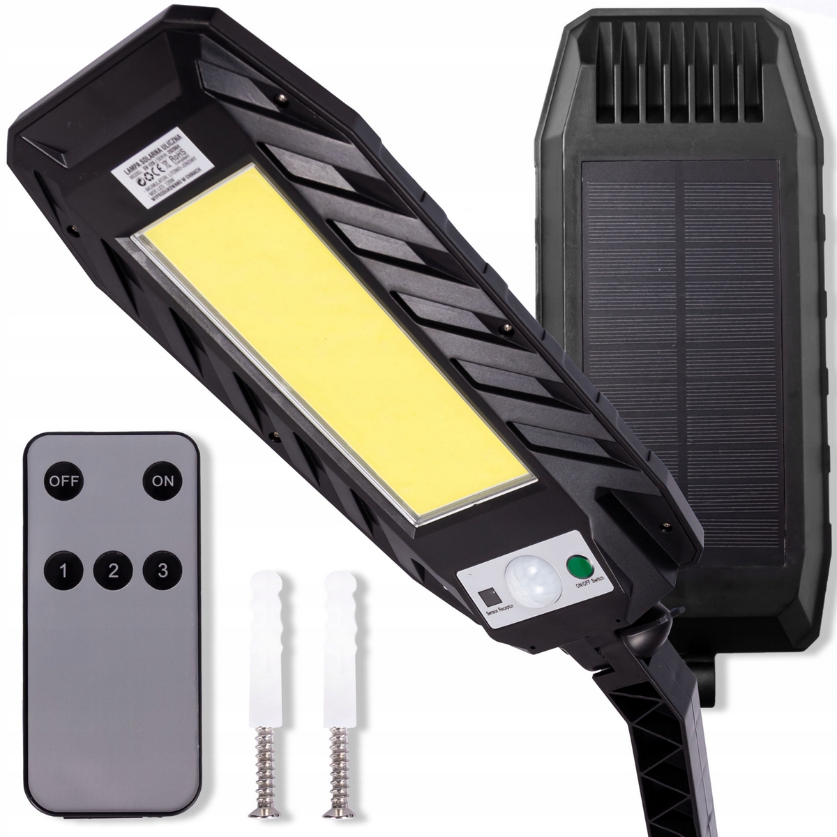 Pouličné svietidlo Xtech 100 W 7000 lm na batérie, solárne napájanie